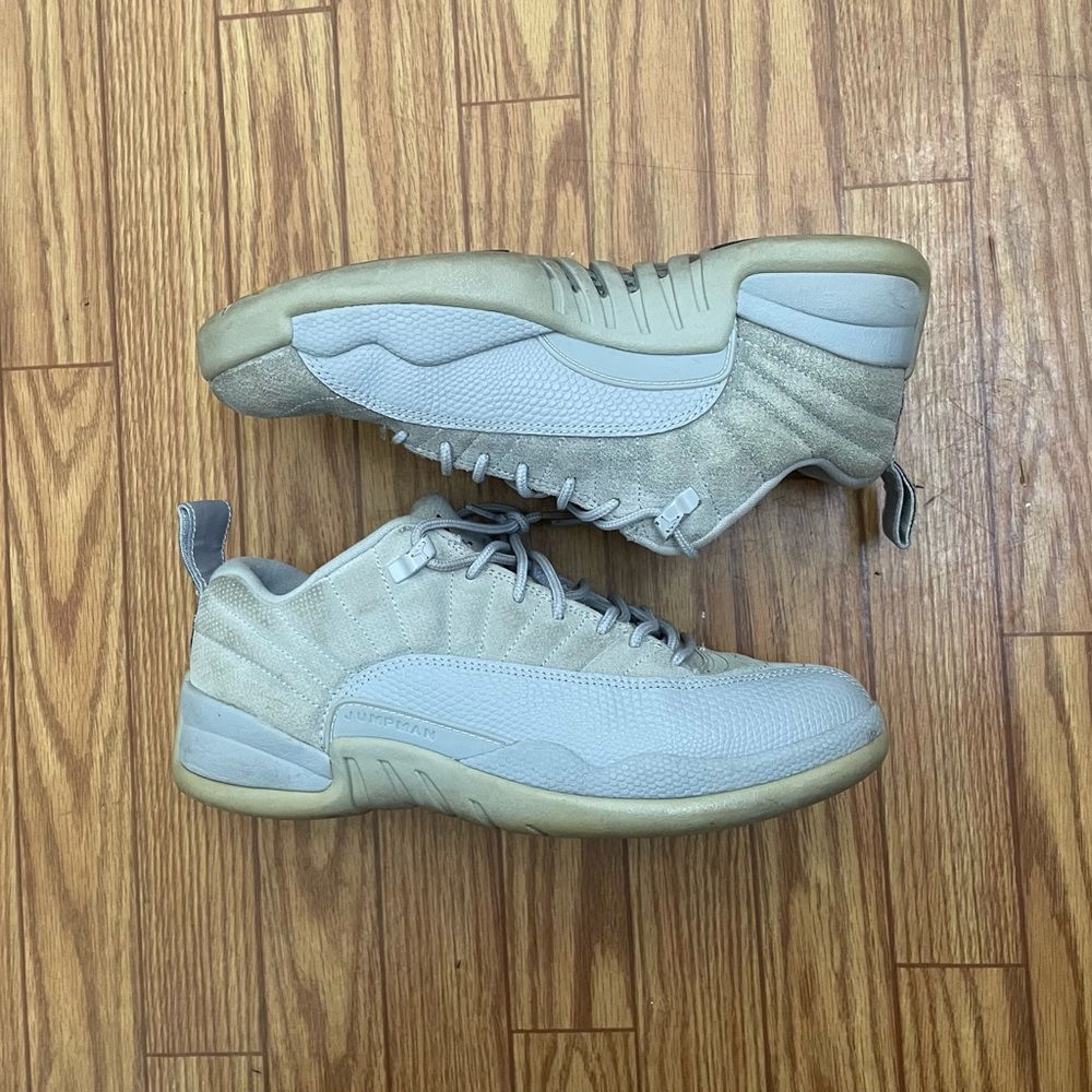 Air Jordan 12 Retro Low Wolf Grey Men Size 8.5
